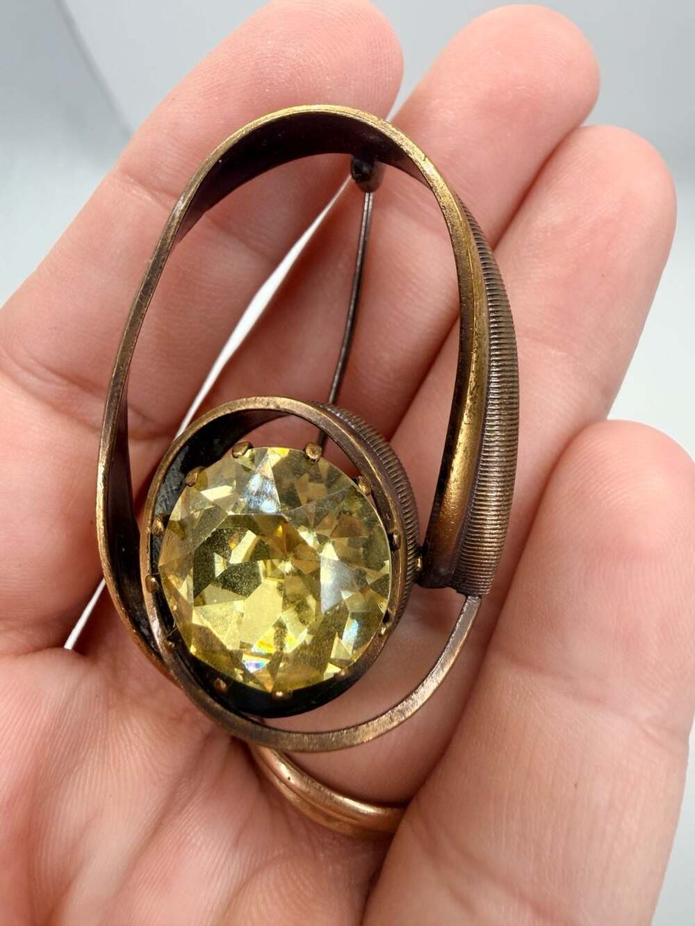 Vintage Modernist Gold-Tone Citrine Rhinestone Brooch
